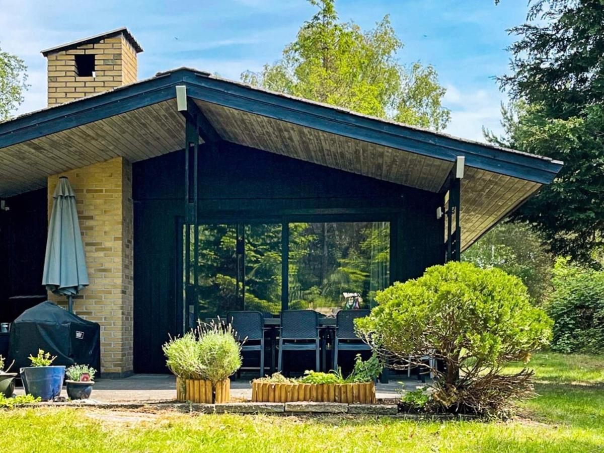 6 Person Holiday Home In V Ggerl Se Bøtø By Εξωτερικό φωτογραφία